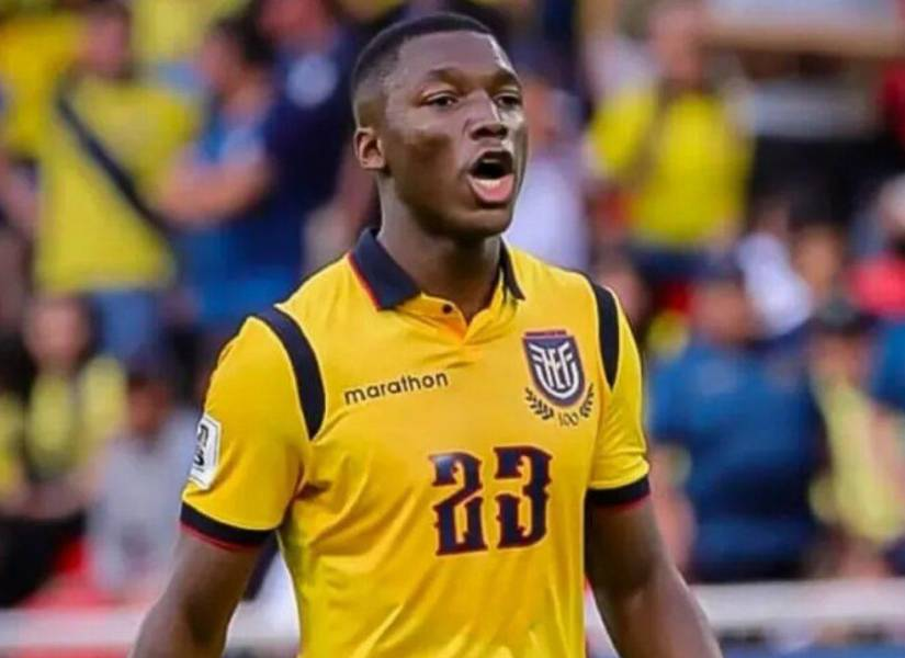 giraltpablo's tweet photo. 🟥 EXPULSADO Moisés Caicedo en la Selección de Ecuador.

Se perderá el primer partido de la próxima Copa del Mundo. Durísima baja para La Tri 🇪🇨 https://t.co/jgHcokyAPy