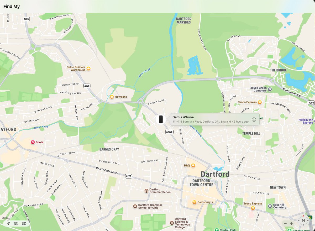 samsearth's tweet photo. hey @metpoliceuk, I was visiting London and my iPhone got stolen from a cafe. Now I can track my phone and I can see where it is... it's in Dartford right now. Can you please help retrieve it? I was a tourist in London, back in the USA now and can see my phone moving around :( TY https://t.co/iBVKFyuxDg