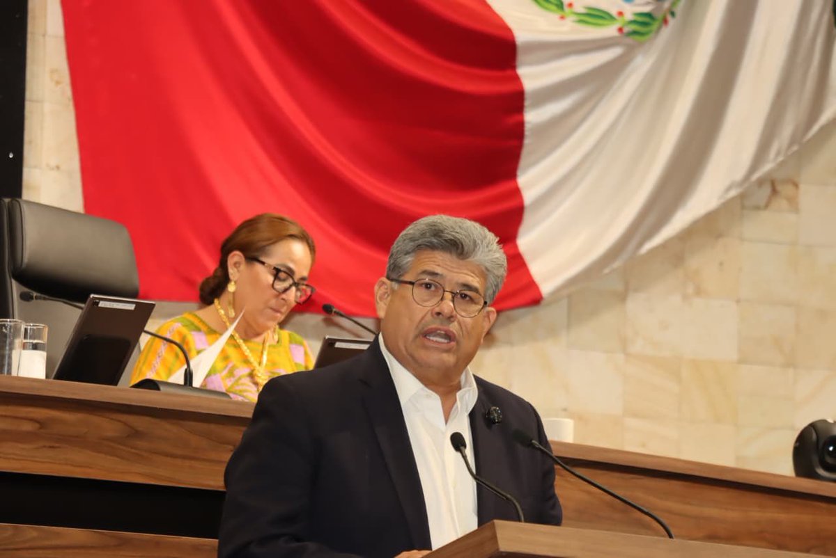 Javier_CasiqueZ's tweet photo. Sigue la discusión en el @CongresoOaxaca_ sobre la revocación de mandato. Un debate intenso y enriquecedor que nos acerca a reglas más claras, procesos transparentes y una democracia más sólida para Oaxaca. https://t.co/IYg11kcpuh