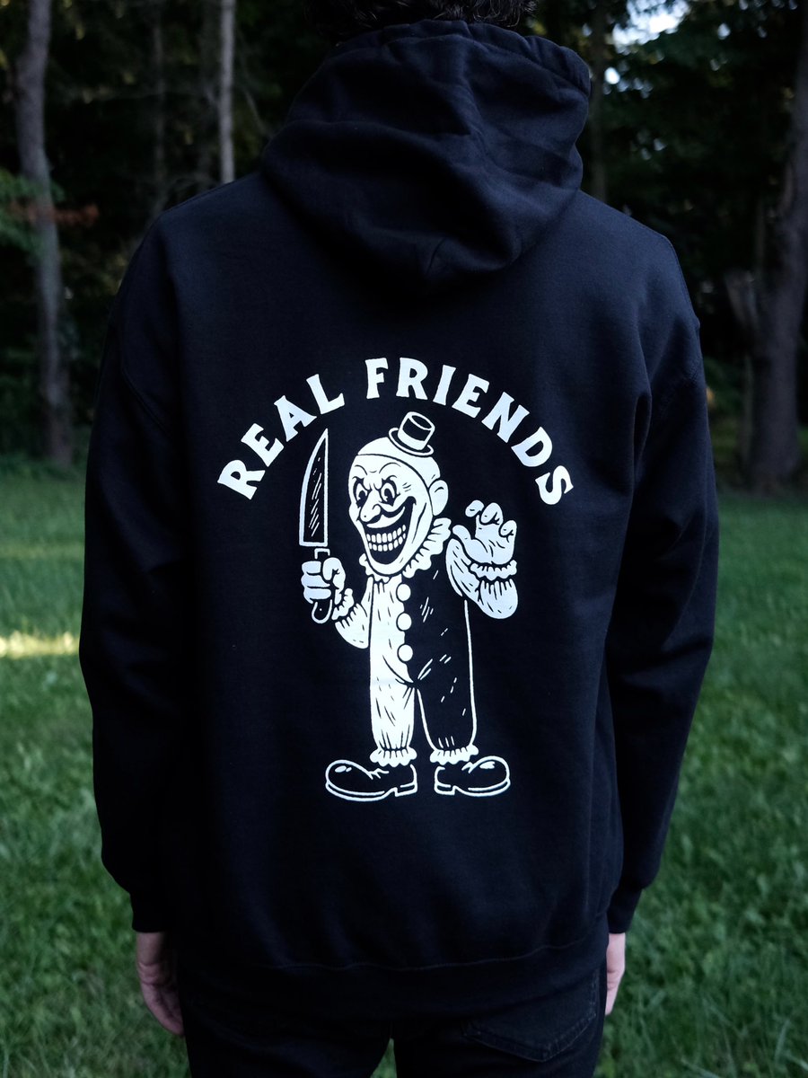 realfriendsband's tweet image. 🎃It’s the most wonderful time of the year. // Halloween Drop is only up til Sunday at midnight. 

💀 realfriendsmerch.com
