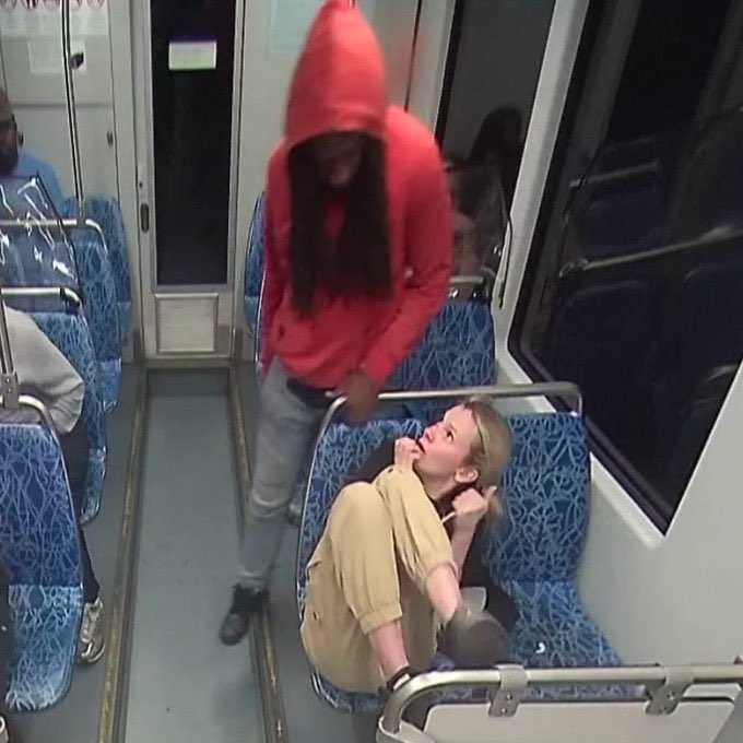 truckdriverpleb's tweet image. My blood is boiling right now

Imagine this was your wife, girlfriend, mother, sister or daughter 

This thug was in and out of jail 12 times already and they kept letting him out

The same exact thing is happening with criminals here in Canada

We don't have to live this way