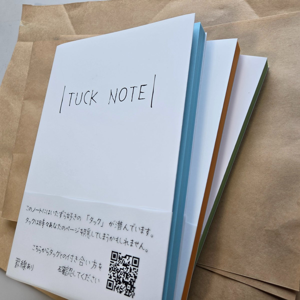 twKikiWorks's tweet photo. 9/13の #文具マーケット の準備中です。
今回はページの隠れる不思議なノート「TUCK NOTE」に罫線入りバージョンが仲間入りします！
文具マーケットでいち早くお披露目いたします。
ぜひ会場で手に取ってみてくださいね。

日　時：9月13日
場　所：東京流通センター（TRC）
ブース：I-01
#文具マ https://t.co/lQGt89nxbF