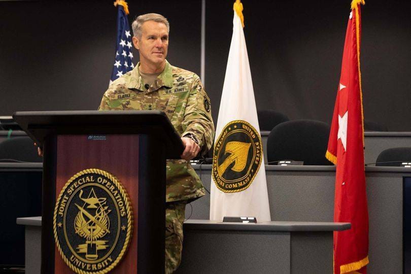 Donna Michael (@donnamicha18387) on Twitter photo 