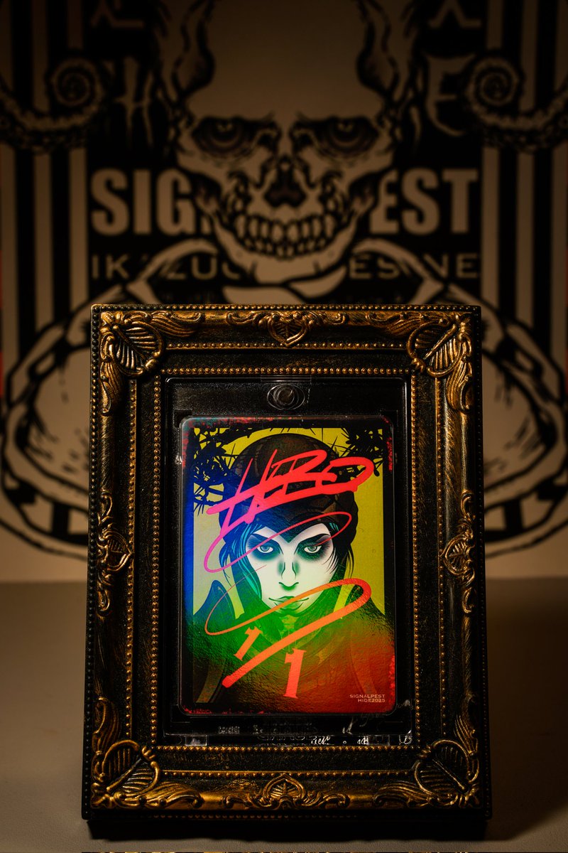 333theme's tweet image. マッ⁉️シリアルNo.１🎉🎉
いつかサイン書いて貰おう😃

脊髄反射で買ってしまうトークンはこちら⏬
signalpest.base.shop
 
#SIGNALPEST