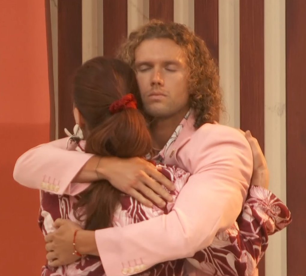 bigbrothernet's tweet photo. A brutal ending to a legend in the game. Love her or hate her, Rachel added tremendously to the season and gave us a LOT to talk about for the past two months.

#BB27 #bigbrother https://t.co/o9Sj7pN6oK