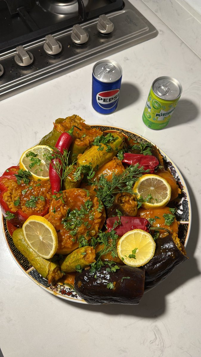 Lamia_166's tweet photo. @yonqx_ شدعوه علييييك 🤨!!!! https://t.co/WPE9ERJXN3