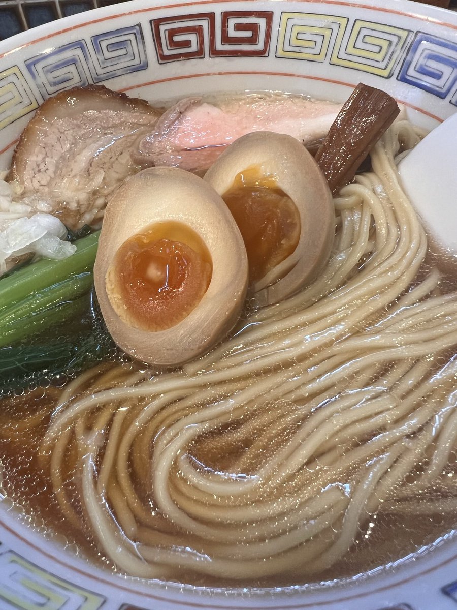 yo_he_7000's tweet photo. ほっこり中華そば　もつけ
今は無きですが…
中華そばなのか醤油ラーメンなのか
兎に角上手い

#もつけ
#ラーメン名店
#ラーメン巡り https://t.co/z9WQkDM1Lt
