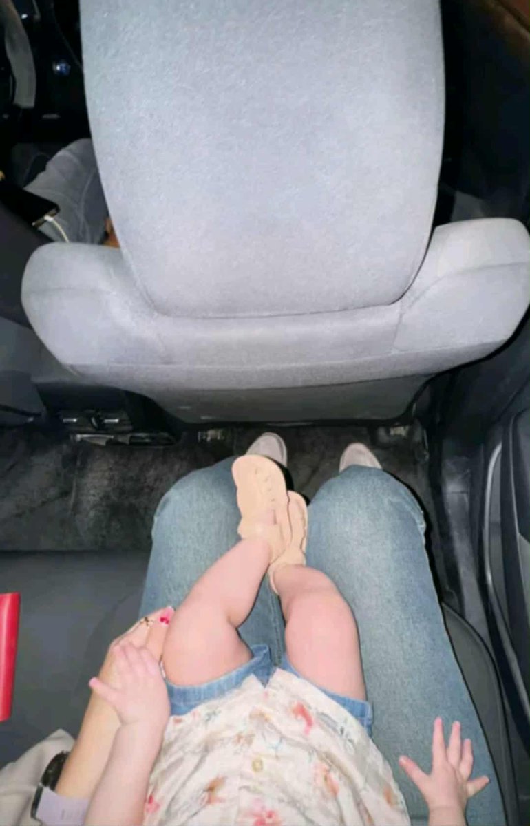 وكيف لنا أن لا نقع في حب تلك المخلوقات الصغيرة😘

#الدوحة 
#رمااااح