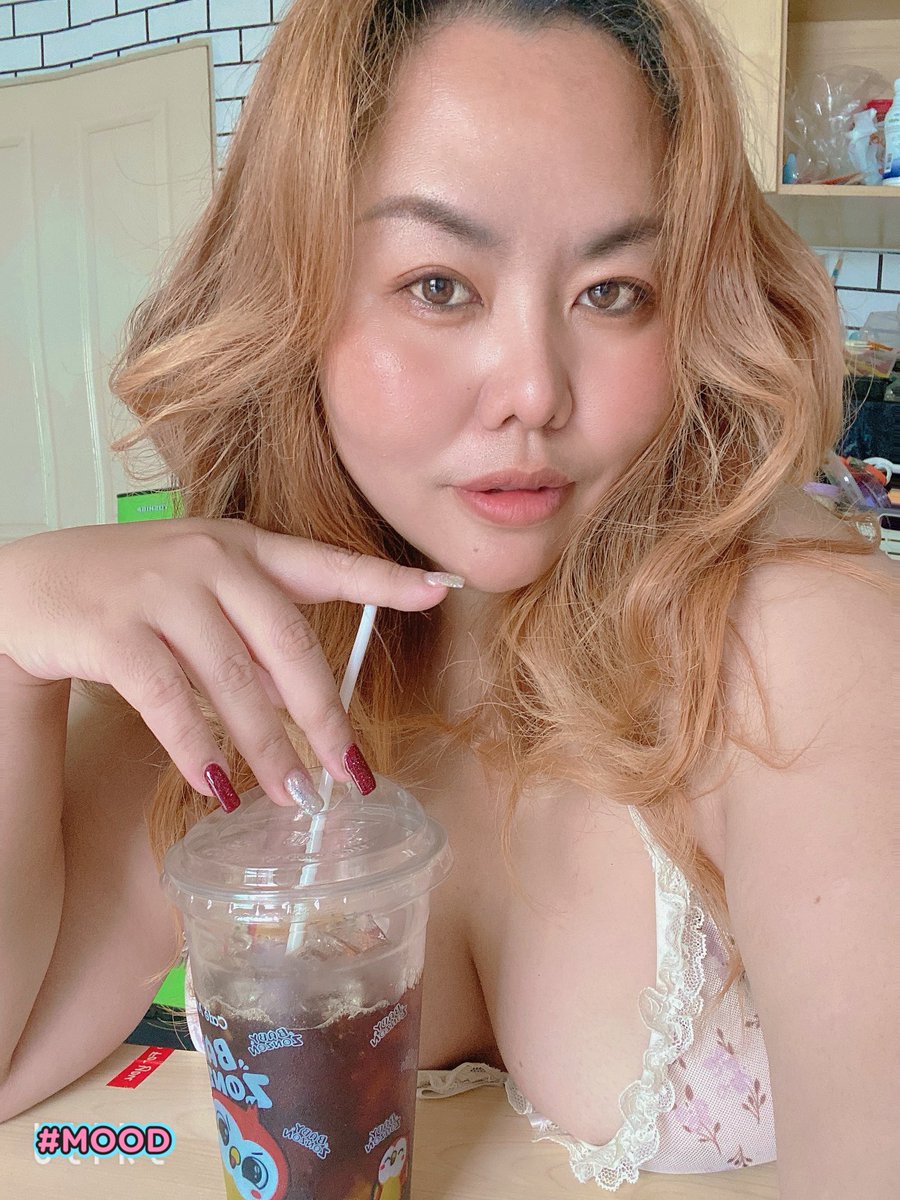 “มิตรภาพ” เริ่มต้นด้วยคำว่า 
กาแฟมั้ยคับ “ผมซัพพอต” ขอเลขบช/😍
ม่ใช่ “ ดีคับ ทักคับ สนใจคับ ทำอะไรคับ“
#Morning ka🌈☕️❤️🍀