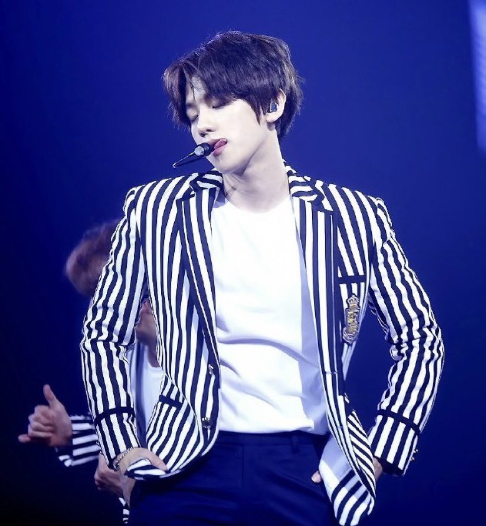 614dump's tweet image. HELLLO