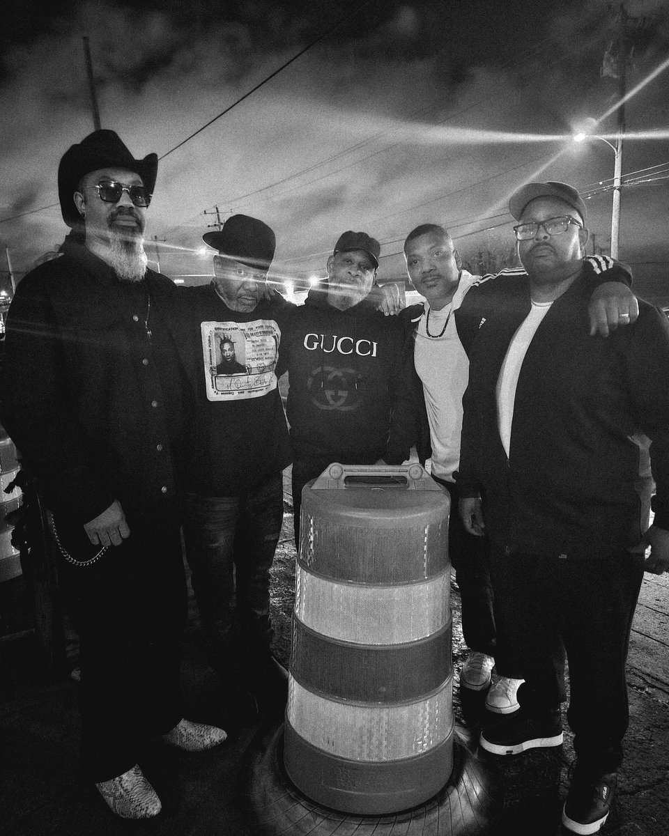 killacain's tweet image. Crew!