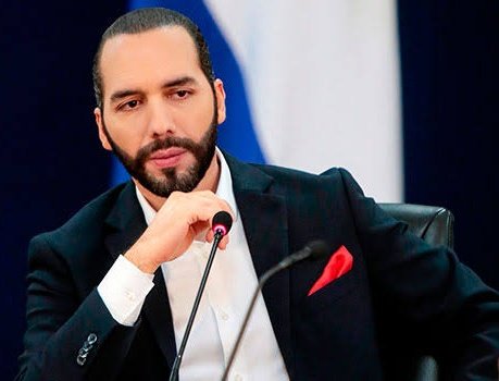 PrimeiroFront's tweet photo. 🔴ÚLTIMA HORA: Bukele e acusado de violar direitos humanos ao reduzir criminalidade em El Salvador e reage

"Não considero estupr4dor e ass4ssino seres humano" https://t.co/xuqe0Q1Urr