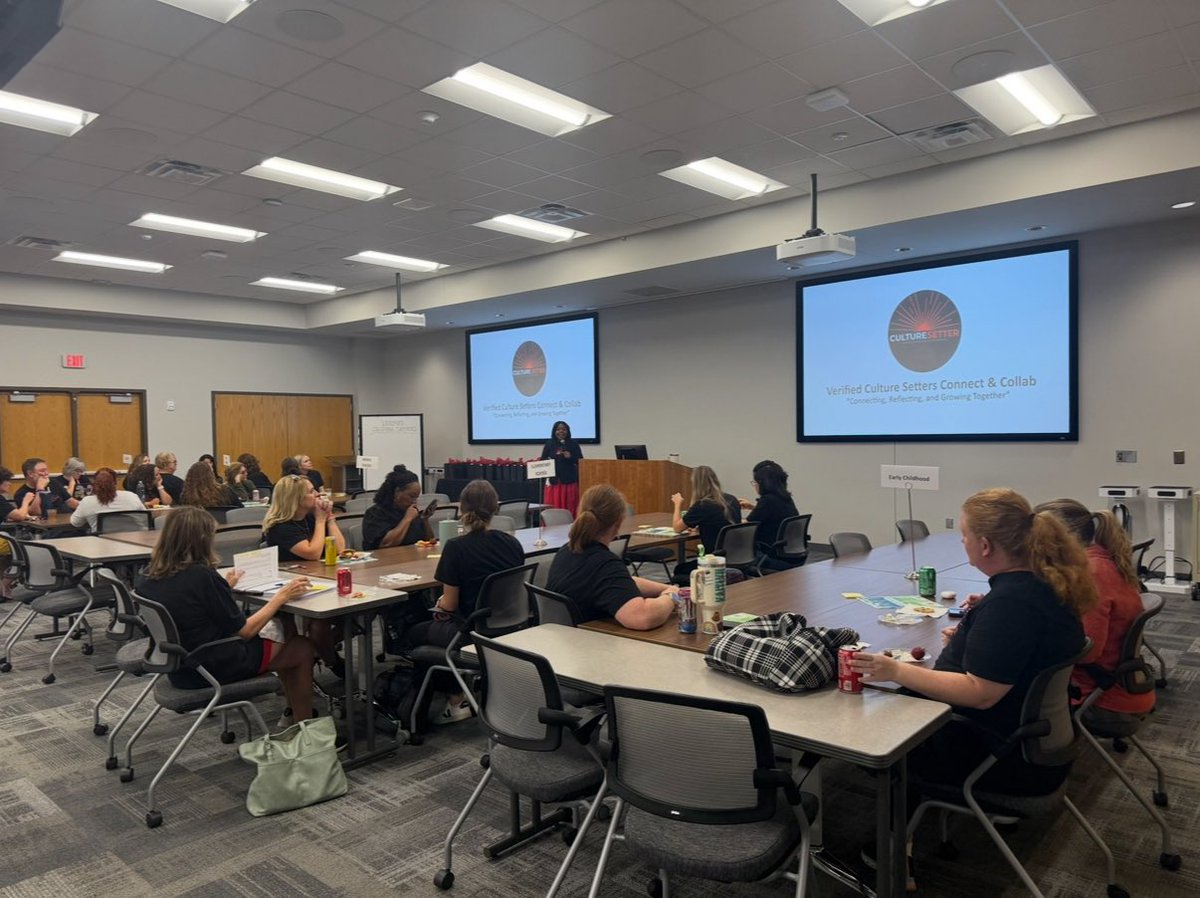 Kathleen Smith tweet media