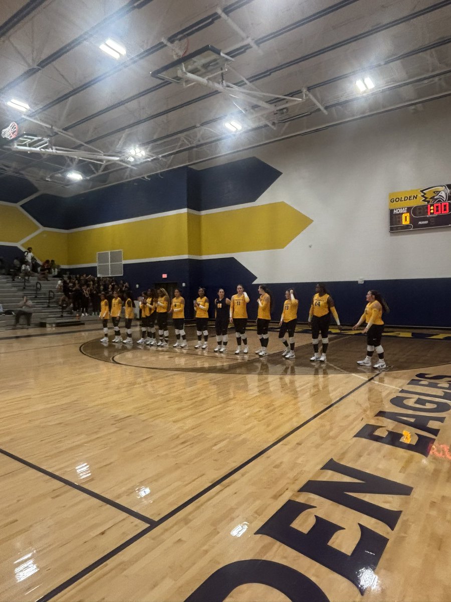Great job to our varsity volleyball team and coaches! 1st district WIN! <a href="/KatyISDAthletic/">Katy ISD Athletics</a> <a href="/fhsgoldboosters/">Freeman HS Athletic Booster Club</a> <a href="/fhsgoldsports/">Freeman High School Athletics</a> <a href="/FHSGoldVball/">Freeman High Volleyball</a>