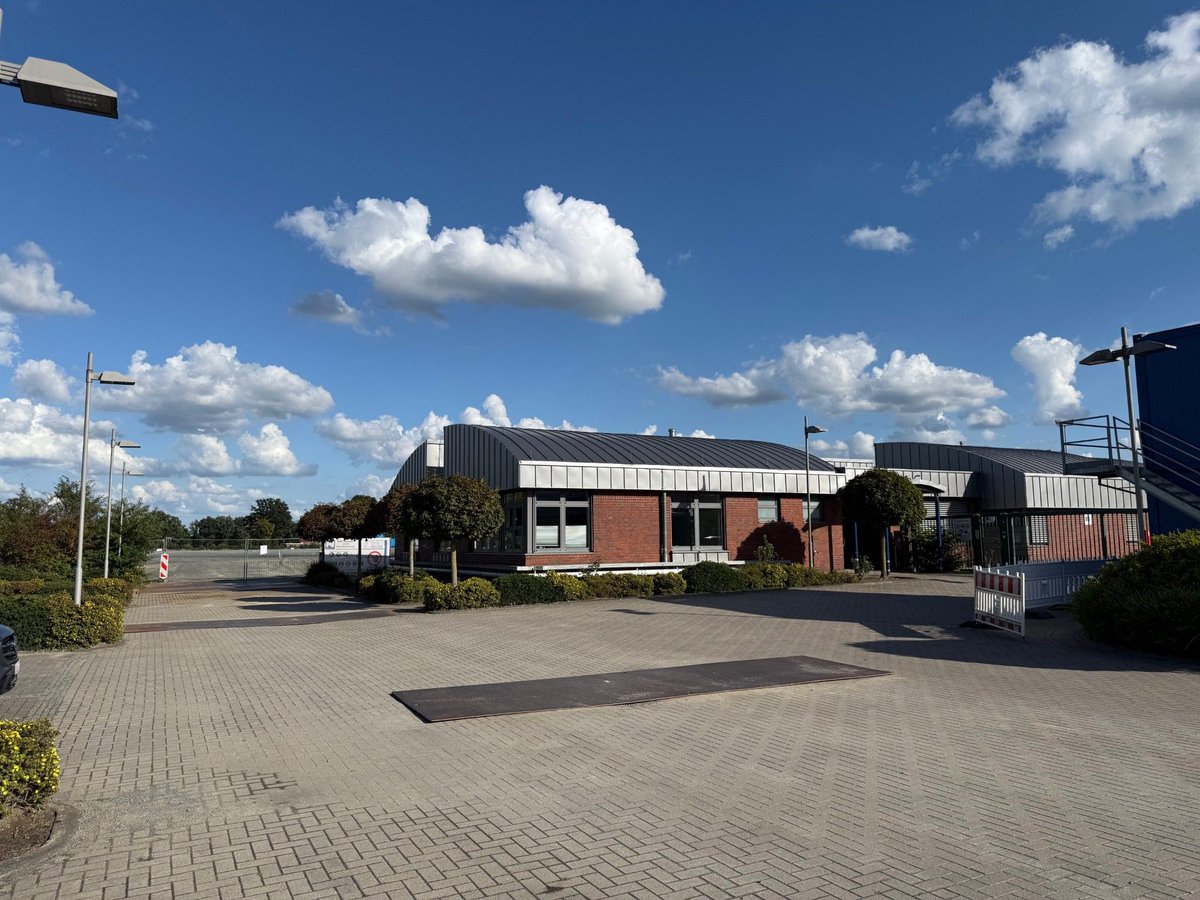 Last week we visited the Lower Saxony region of Germany to learn more about the EWE AG portfolio of hydrogen development projects, including the 300MW electrolyser project in Emden supported by IPCEI funding.

Read more: loom.ly/9tDcuzg