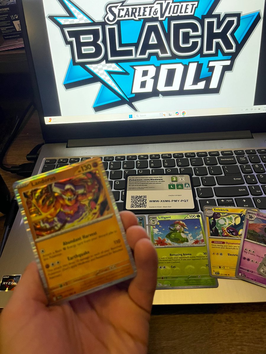 PoDoesPokemon's tweet image. Not the best pull but I had fun opening a pack tonight! 🤗 #BlackBolt pack #2 #CodeCard #Pokemon #PokemonTCG