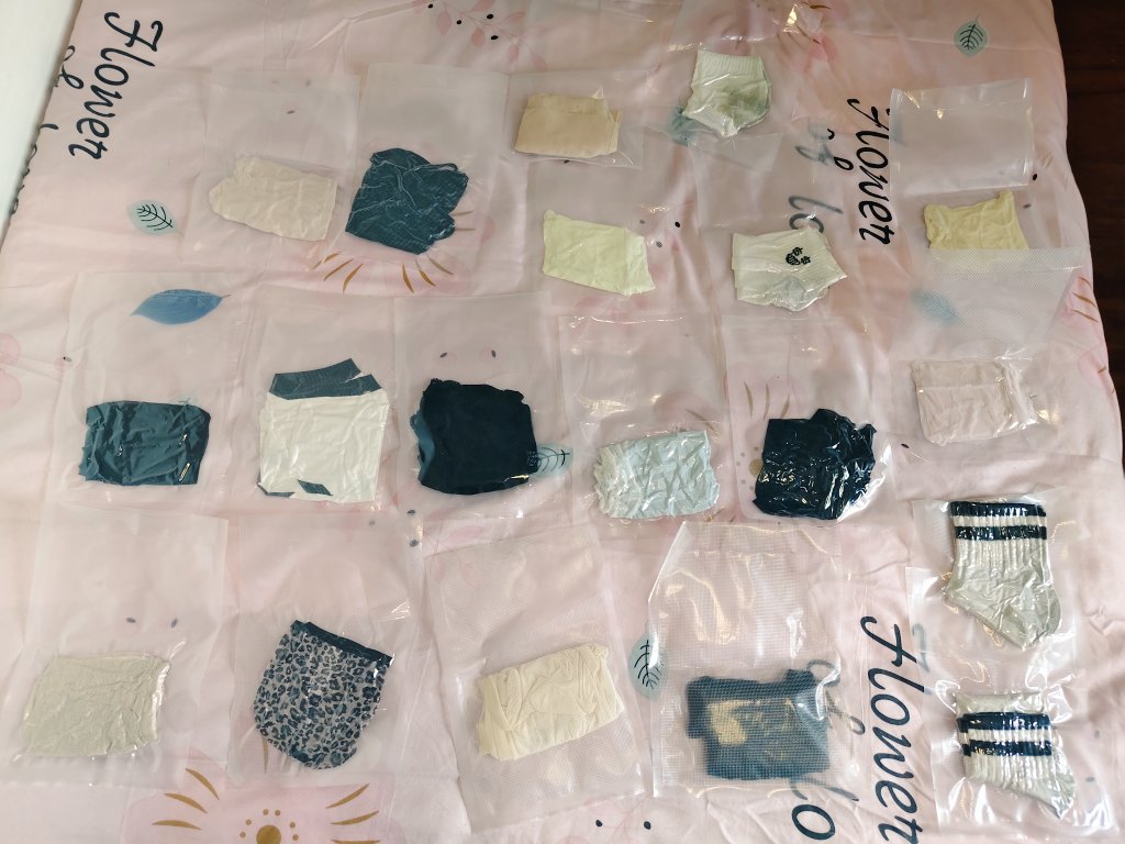 最近确实没怎么发货，但穿出来的都真空保存了，看了一下存货还真不少，内内为主，那就要开始给我的粉丝发福利啦！点赞➕评论➕转发本条推文的
（必须是我粉丝）参与抽奖
一等奖一名:图中任挑三份
二等奖两名:图中随机两件
三等奖三名:图中随机一件
桃子老师负责包邮到家，粉丝们负责抽奖转发 #抽奖