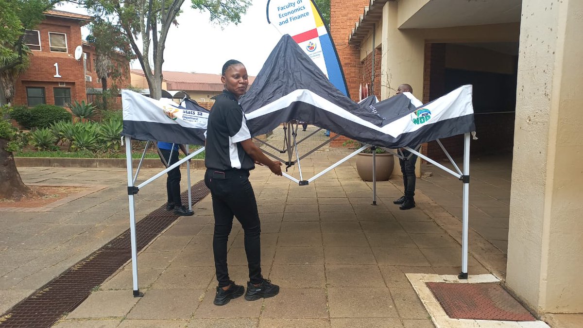 StatsSA's tweet photo. Happening TODAY!
#StatsSA, led by Robert Thenga, joins @Official_TUT for a workshop - Economic Data for a Smarter Future 🎓. Officials are promoting the use of economic statistics.
⏰ 10h00–13h00
📍Aula Hall, Ga-Rankuwa Campus
#KnowYourStatsZA #TUT #EconomicStats https://t.co/wR3VmDOk5p