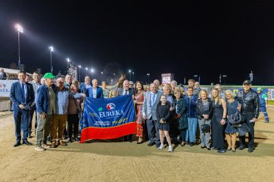 Where do we start?

A new career highlight with Bay of Biscay taking out the $2.1m TAB Eureka at Menangle on Saturday night (September 6) for slot holder Robert Watson and a great bunch of owners.

Read more: tonkinstewartracing.com/latest-news/ts…