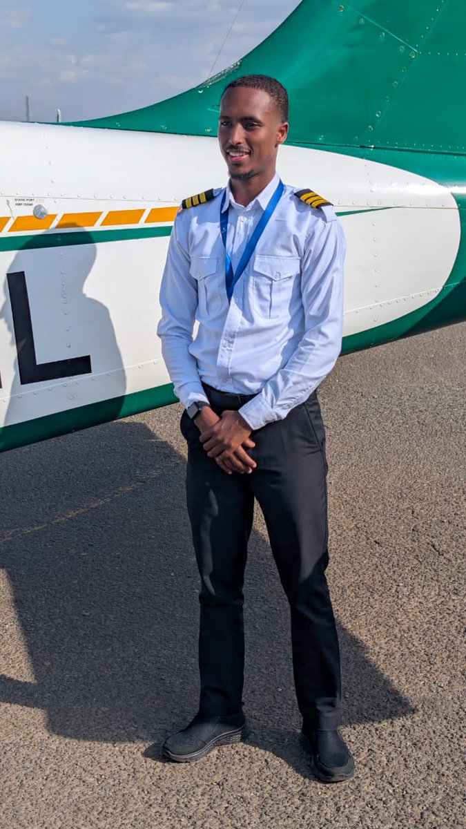The_KSOF's tweet image. Congratulations to Muzzamil Abdikadir on achieving his Multi-Engine Instrument Rating – a true reflection of his skill, discipline, and commitment to excellence.

Well done, Captain!

#KenyaSchoolOfFlying #KSOF #AviationMilestone #MultiEngineRating #InstrumentRated #PilotJourney