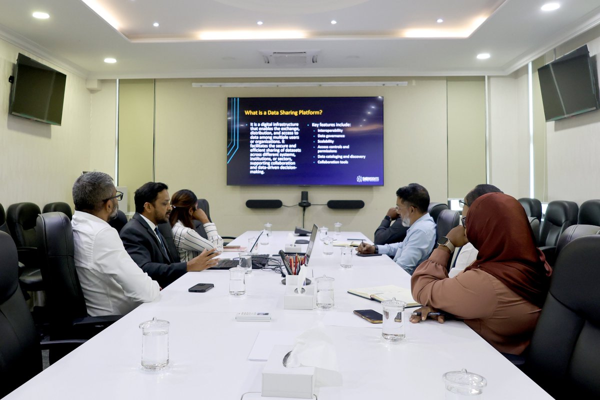 DMADDmv's tweet photo. D'MADD holds introductory meeting yesterday with @ncitmv and the consultant to develop the data sharing platform for climate action. #Data for #ClimateAction #DigitalMaldives https://t.co/lPhNbzKCS3