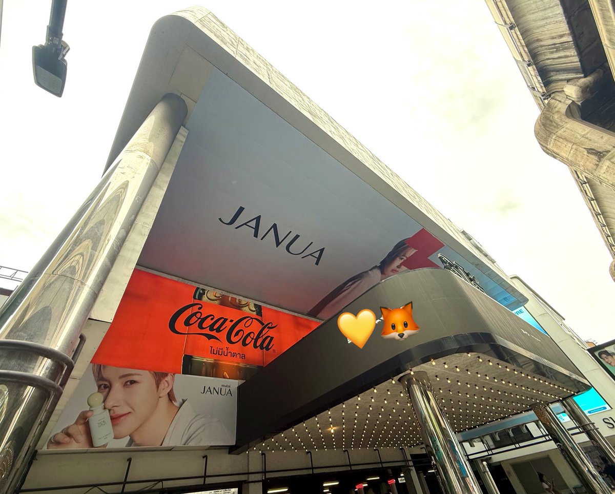 ระดับความฟินเต็มล้านให้ล้าน ใครมีแพลนมาช็อปปิ้งน้ำหอมที่หน้าร้าน eveandboy หรือจะมาตามเก็บป้ายน้องวันเสาร์-อาทิตย์ น่าจะฟินลืม ได้เติมแมวเด็กน้อยแบบฉ่ำปอด

RENJUN’S SCENT
#JANUAxRENJUN