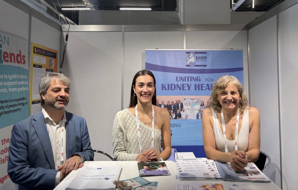 𝗟𝗢𝗦 𝗥𝗘𝗦𝗨𝗟𝗧𝗔𝗗𝗢𝗦 𝗗𝗘 𝗚𝗢𝗢𝗗𝗥𝗘𝗡𝗔𝗟, 𝗘𝗡 𝗩𝗜𝗘𝗡𝗔 𝗬 𝗠𝗢𝗡𝗧𝗥𝗘𝗔𝗟

El proyecto GoodRenal, liderado por la CEU UCH, comparte en congresos internacionales y revistas científicas sus avances en la promoción del ejercicio y de hábitos saludables durante la