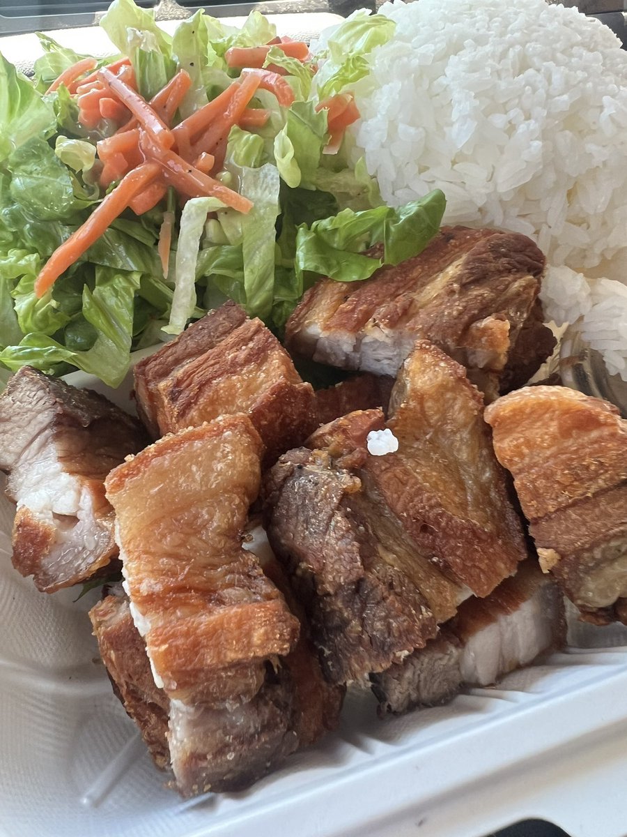 LAChef393's tweet photo. Mami King Panorama City https://t.co/V06ZYmuwek