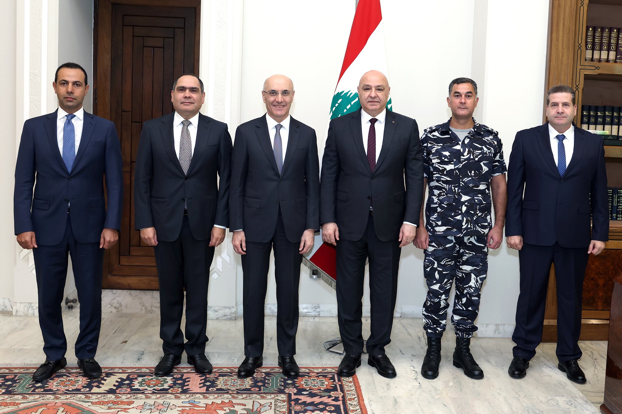  وزير الداخلية العميد أحمد الحجار من قصر بعبدا (الرئاسة اللبنانية في إكس). 