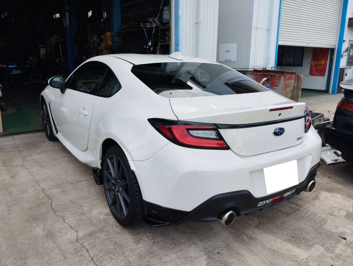 th_factory123's tweet photo. #ＢＲＺ　#オデッセイＨＶ　
仕上げも終わって、本日納車です～
工場がこれで少し広くなる!(^^)! https://t.co/0axeCoDB4a