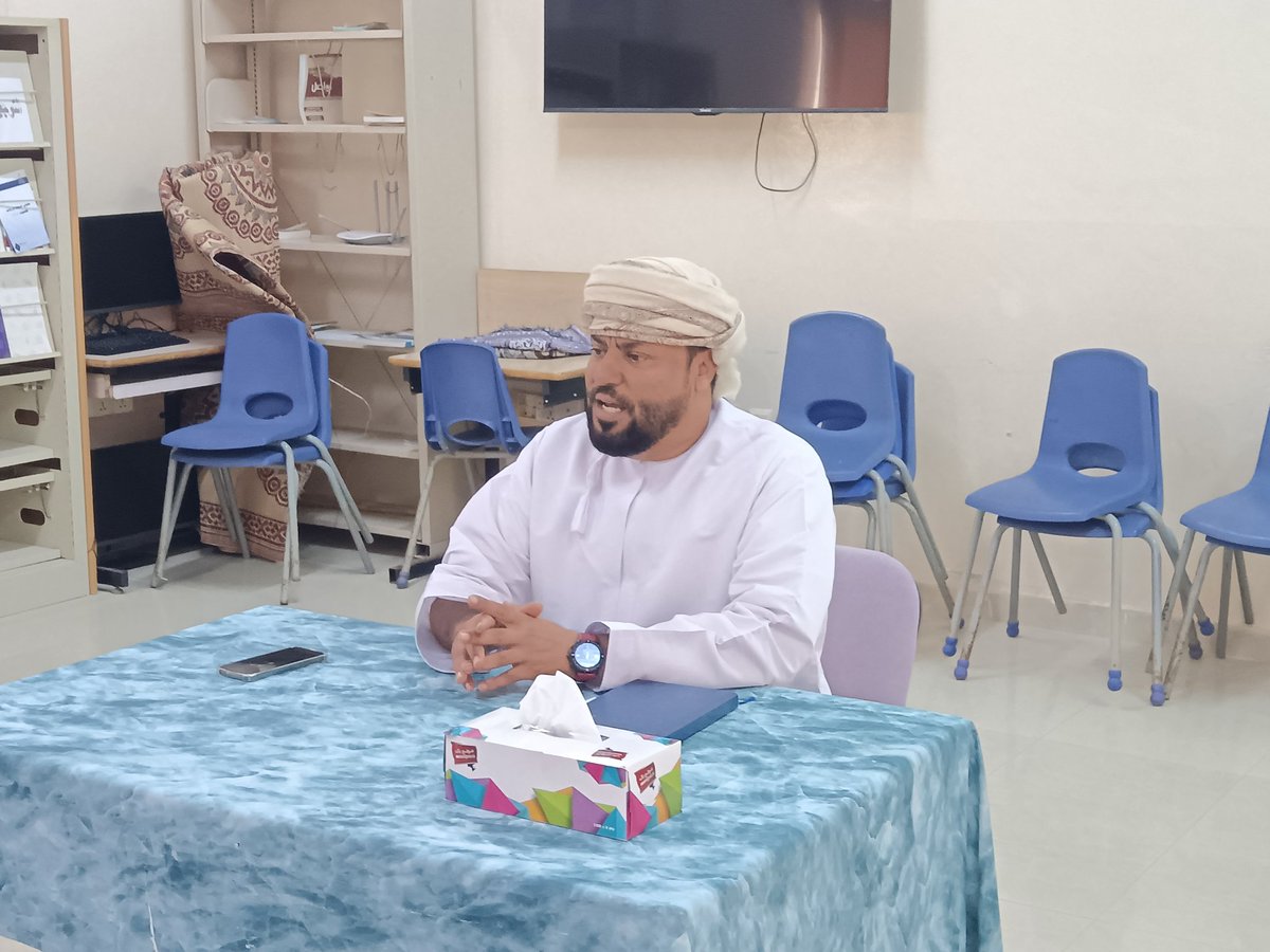 مدرسة هشام بن العاص للتعليم الاساسي ( 5 - 12 ) tweet media