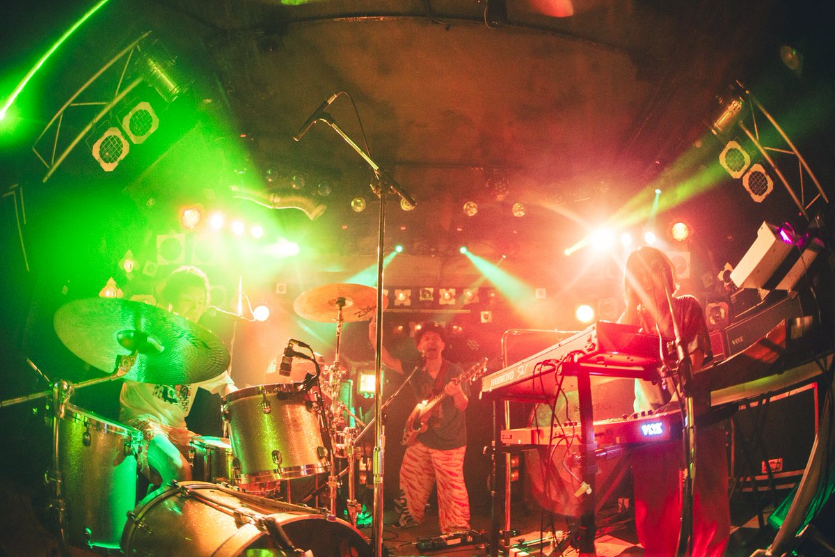 【モーモールルギャバン20周年ツアー 】
チケット発売中！

9/28(日)大阪Pangea
eplus.jp/sf/detail/4381…

10/19(日)熊谷HEAVEN'S ROCK
eplus.jp/sf/detail/4382…
※学生証提示で2千円キャッシュバック

10/26(日)新潟CLUB RIVERST
eplus.jp/sf/detail/4383…

11/5(水)横浜F.A.D
eplus.jp/sf/detail/4391…