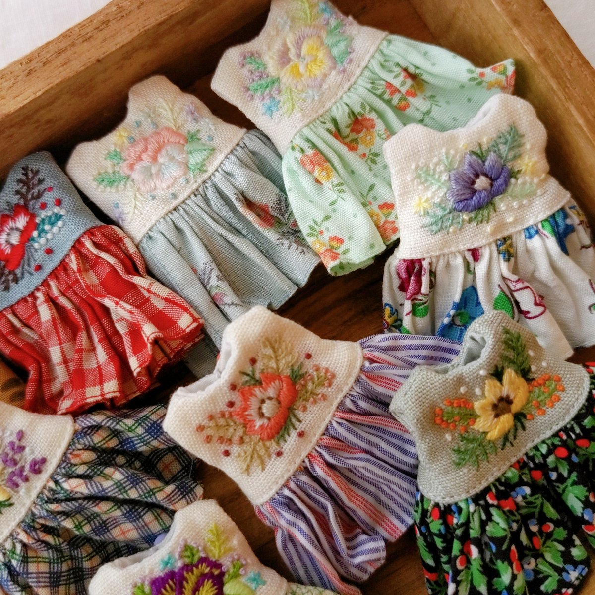 アンティークキルトロング＆ハンドメイド手刺繍ひつじちゃん·͜· ♡ アンティークキルトロング＆ハンドメイド手刺繍ひつじちゃん·͜