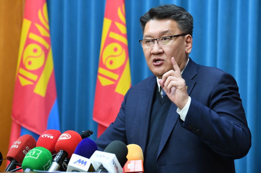 Тойргийн гишүүдэд 5 тэрбум хуваарилна гэж хуцдаг Жавхаа бро чи тэр Балбын сангийн сайд үхтлээ зодуулж бга бичлэгийг сайн үз😂👇🏻🤮
За тгд төсвийн мөнгөнөөс тойргийнхон 5 тэрбум, жагсаалтынхан 1 тэрбум авна гэж балай юм дахиж хуцаад бвл залуучууд чинь тэсрэнэ шдээ тэсэрнэ‼️