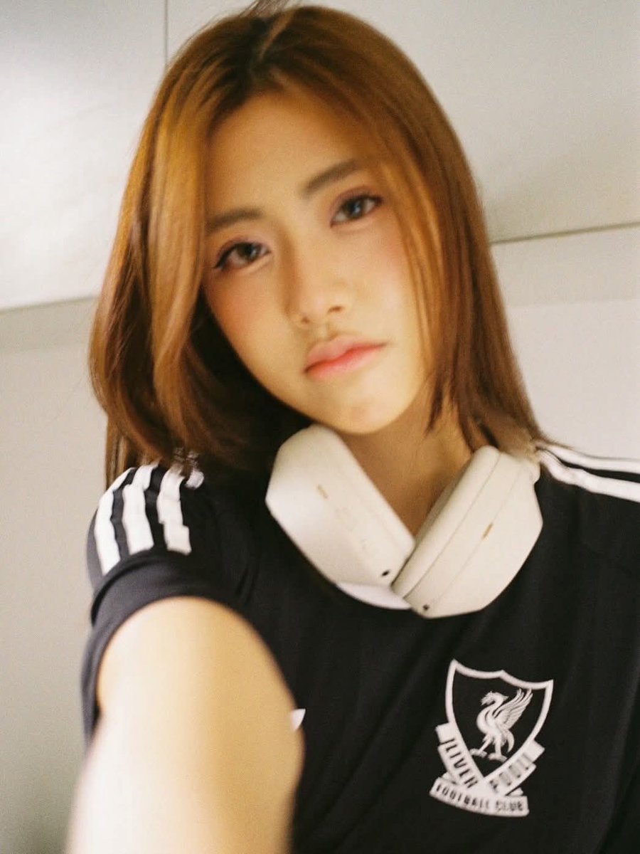 Gygeethfc1's tweet photo. 🦋🌷— fotosuck’s ᴘᴏsᴛ 

📷  

#fotosuck  
#LFCRetailTH
#จีจี้ณัฐกุล
#gygeenutkul 
—— 
🧚🏻‍♀️ ꜰᴏʟʟᴏᴡ ɢʏɢᴇᴇ https://t.co/w8obvQE70q 
📇 ติดต่องาน 
064-635-5154 (K.Por) 092-628-7949 (Mom) https://t.co/TulEdrAJ3K