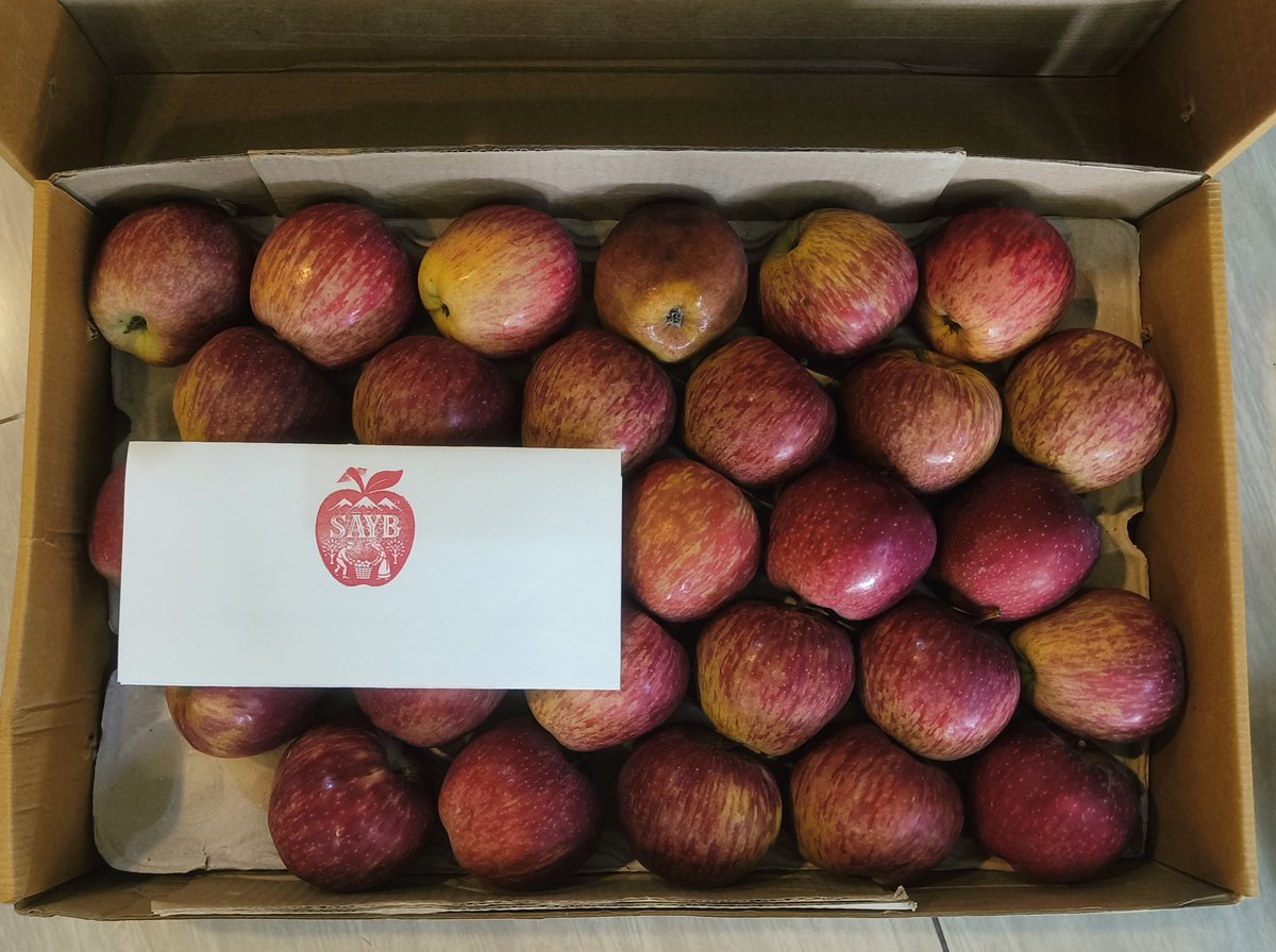 nmdhawal's tweet image. Got these today. Thanks @kalapian_ and a nice touch with the farmer forward marketing