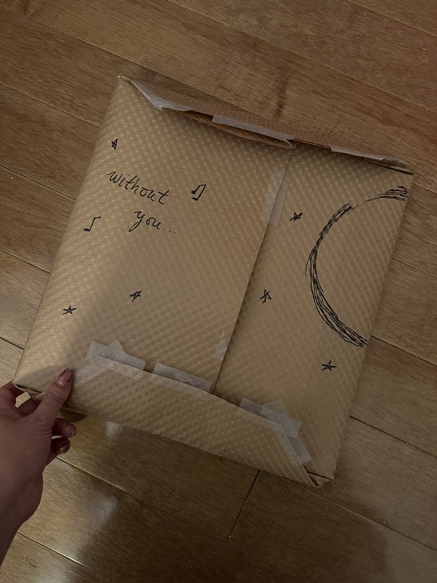 Marion Esquian tweet media