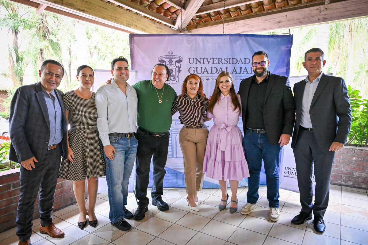 La implementación del modelo dual alemán que tanta proyección le está dando a nuestra Universidad, nos ha llevado a firmar un convenio con <a href="/DelaRosaDLR/">Dulces de la Rosa</a>… 🙌🏼
Con esta colaboración buscamos fortalecer la práctica, diversificar las formas de aprendizaje y tomar consciencia de que el