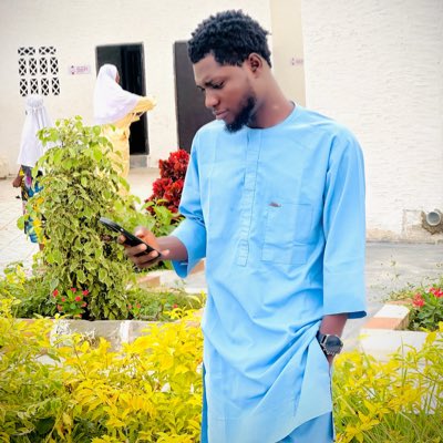 SHEIKHADEKUNLE2's tweet photo. #NewProfilePicAllahwillprovide https://t.co/NALDyUZQmn