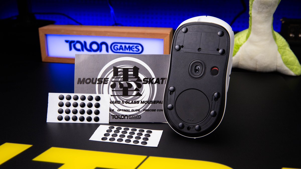 TALONGEMS_US's tweet photo. 🎮TALONGAMES🎮
🖤墨 Series Mouse Skates🖤

[Made with UHMW-PE material]
[Engineered for long-lasting durability, delivering consistent glide and reliable control game after game]

#mouseskate #mousepads #talongames #gaming #mousefeet https://t.co/lWkke84NfF