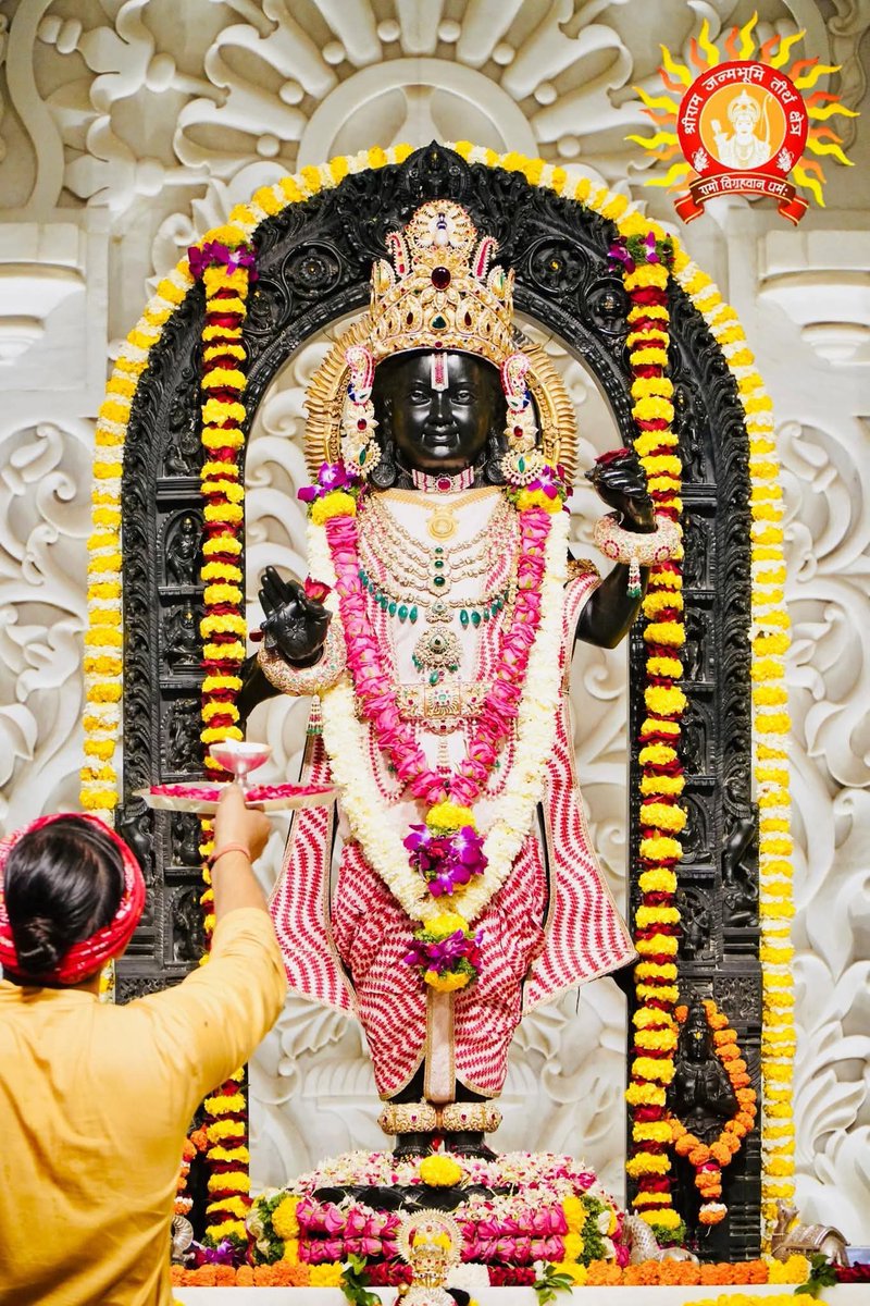 SubedarBjp's tweet photo. श्री अयोध्या धाम में प्रभु श्री रामलला जी के दिव्य दर्शन।

प्रभु श्री राम जी की कृपा हम सभी भक्तों पर सदैव बनी रहे।

जय जय श्री राम 🚩🚩 https://t.co/jBtg0ysukJ