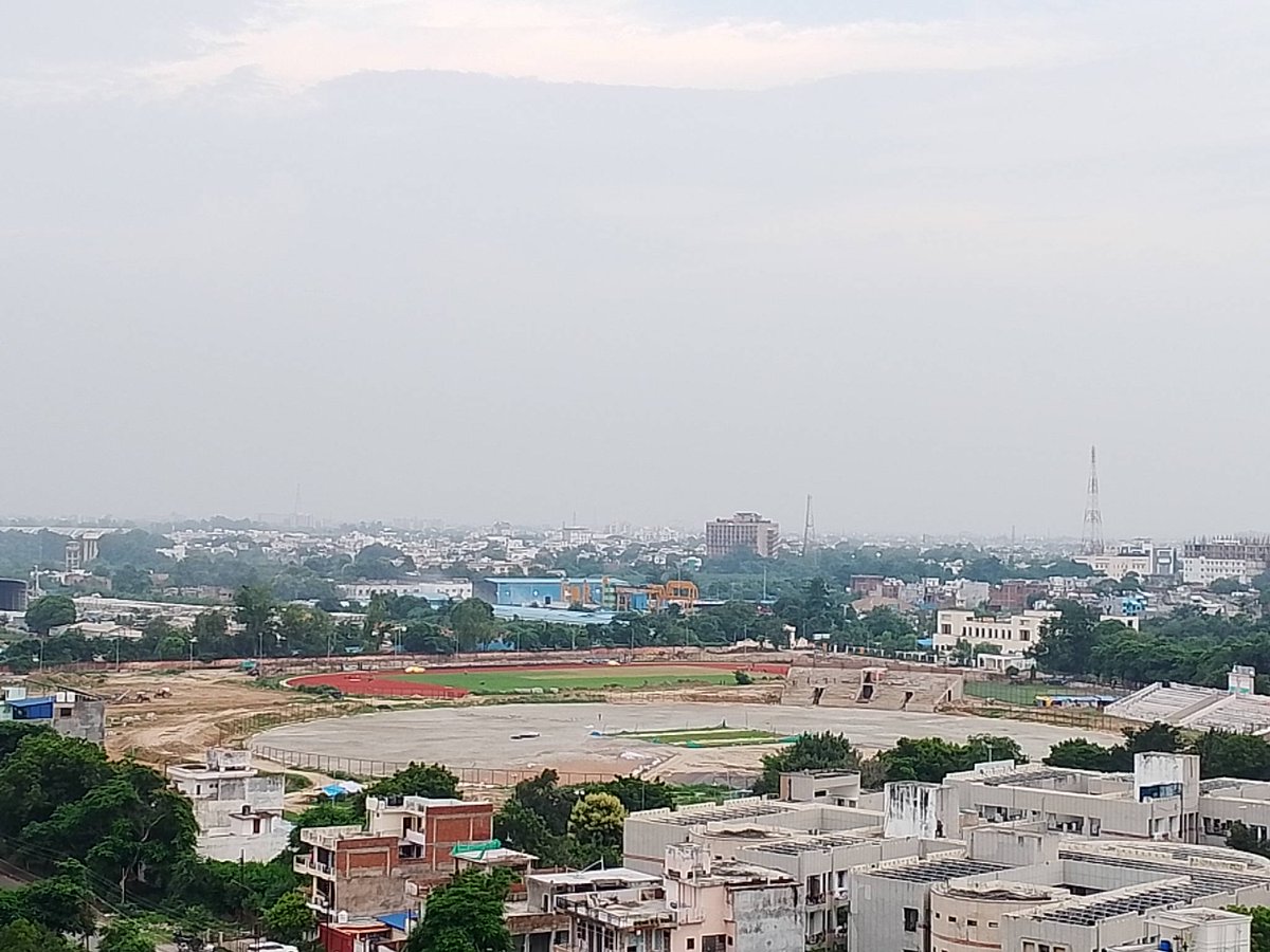 KanpurUpdates's tweet photo. Under construction Athletics Track and Cricket Stadium at Chhatrapati Shahu Ji Maharaj University campus.
The 400 meter long track will be inaugurated by this month.
Redevelopment of the cricket stadium with a seating capacity of 10000 will be completed by this year. https://t.co/dLruz39lnw