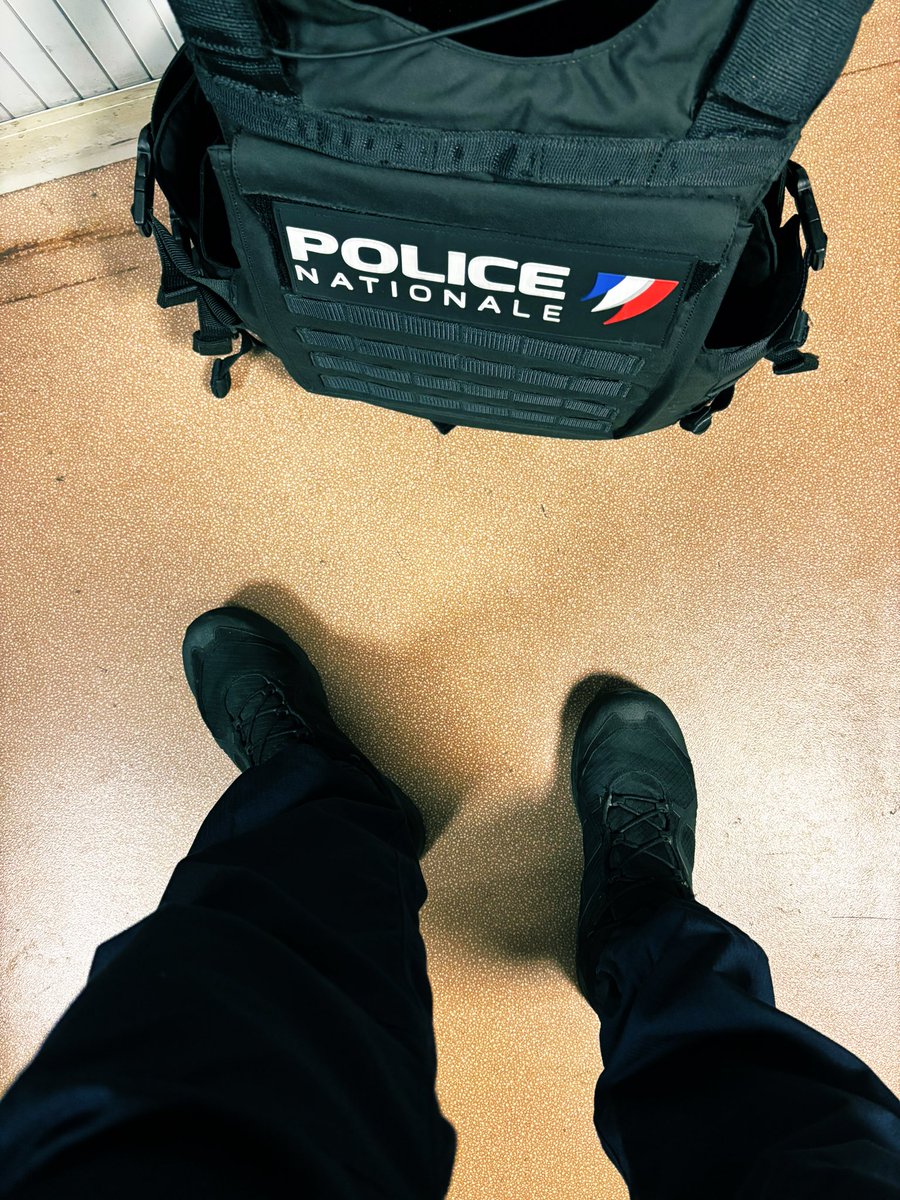 TL Nico in Paris tweet media