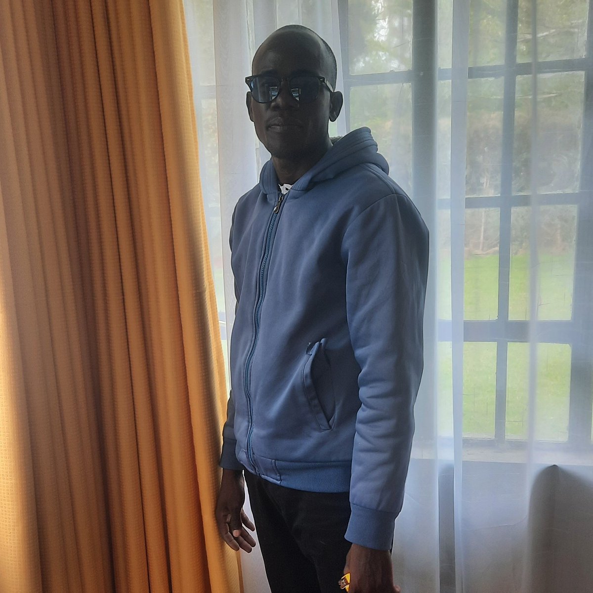 VICKY -CURTAINS-CARPETS tweet media