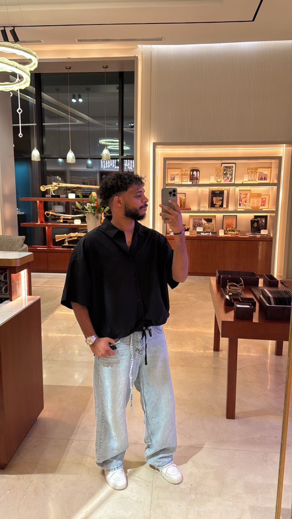 𝑨𝑳𝑰. (@9alro1) on Twitter photo 