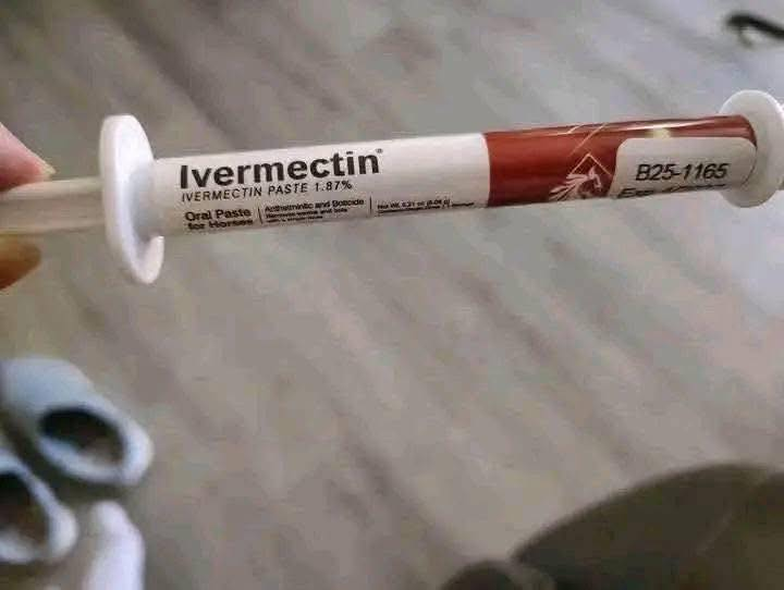 Ivermectin is so "extremely safe" that I have a "harder time with patients" calling me "about side effects from antibiotics" than from #ivermectin.
What I'm now learning about ivermectin is that not only does it bind to the spike protein, but it also has anti-inflammatory and