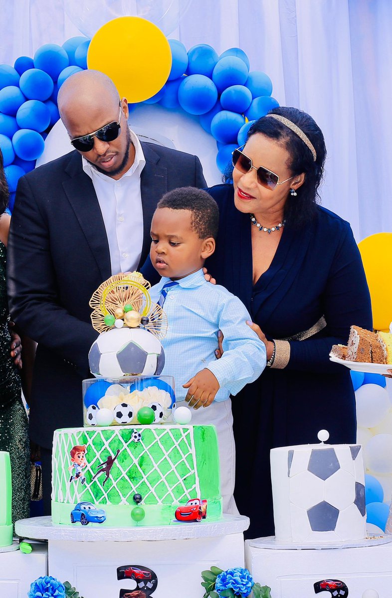 #KingOyoAt30👑

I am honoured to witness the baptism of my son Prince Jamari Matthew Farquharson Adyeeri.

The son of <a href="/ObukamaBwaTooro/">Tooro Kingdom</a>’s Princess Ruth Nsemere Komuntale and her husband, Phillip Farquharson at St. John’s Cathedral in Fort Portal. 

As we prepare to celebrate