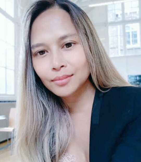 mag ate kaya sila o mag kuya.😶