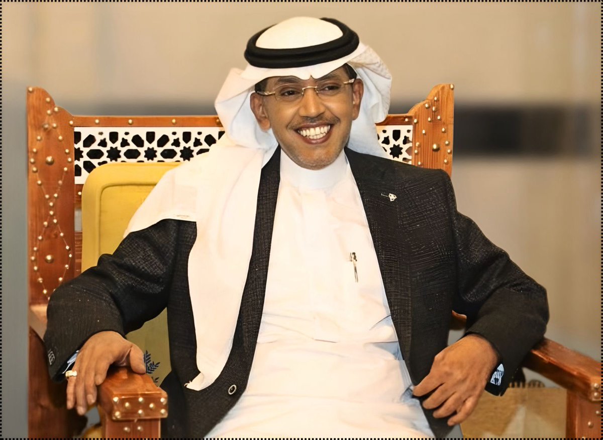 <a href="/k_h99kh/">خالد بن عبدالله</a> <a href="/AzizbagBag/">عبدالعزيز أحمد بغلف🇸🇦</a> ﴿ وَمَا كَانَ اللَّهُ لِيُعْجِزَهُ مِن شَيْءٍ ﴾
فاطمئن، فكل دعوة خرجت من قلبك لم تُهمل إنما وُضعت بعناية لا يعجزها شيء ولا يغيب عنها الوقت المناسب فهو سبحانه يُمهّد لك ما ترجوه حتى يأتيك في أجمل صورة وأحسن حال وعافيه تامه بإذن الله تعالى 
#دعوة_لعبدالعزيز_أحمد_بغلف