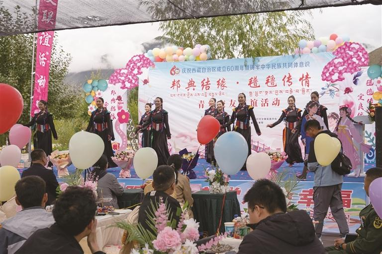 TibetNews11's tweet image. L'evento di amicizia tra giovani di diverse contee "Bangdian Bond, Felt #Expressing Feelings" si è tenuto nella contea di Zhanang